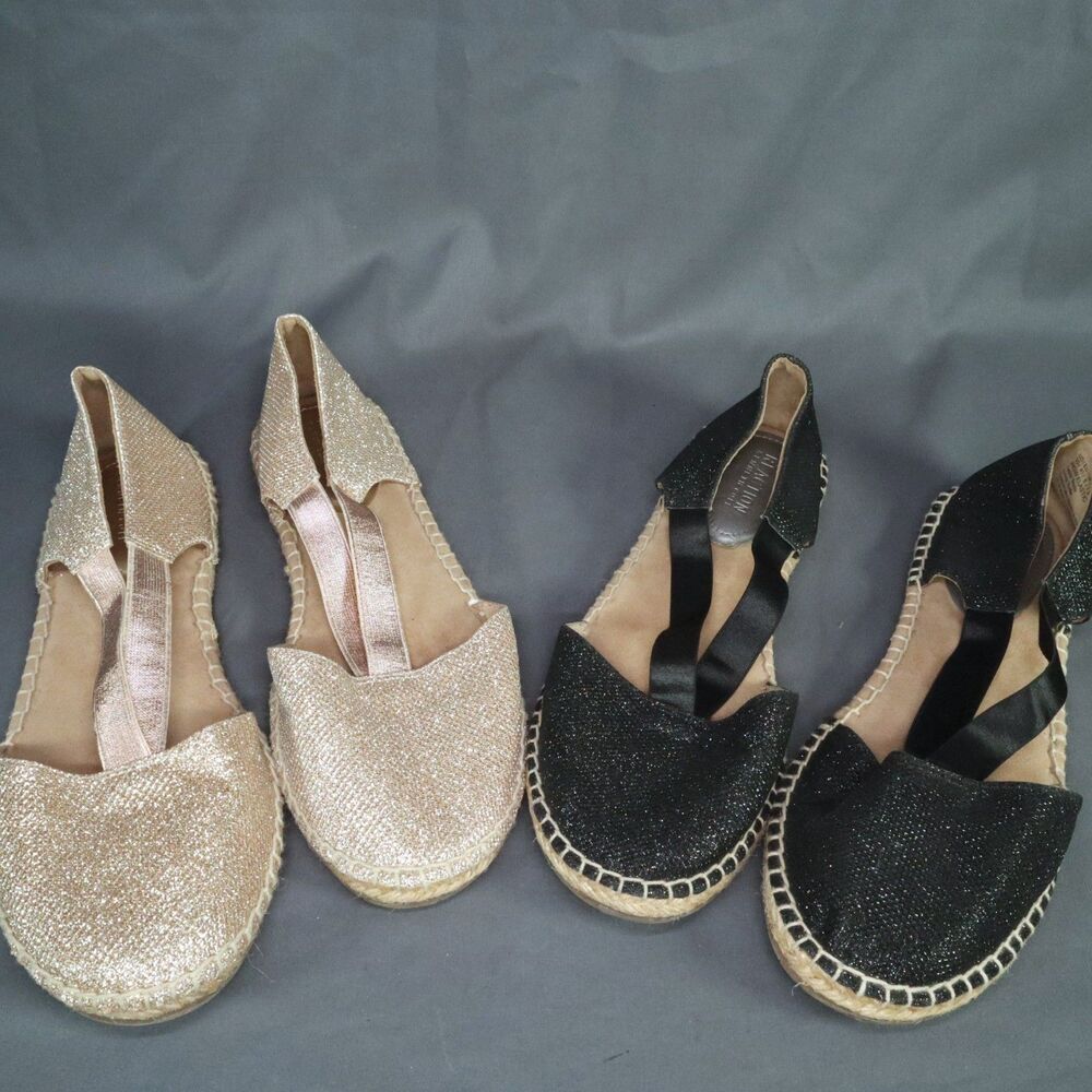 Kenneth Cole Reaction Slip on Flats set of 2 Black & Gold Espadrilles Size 10